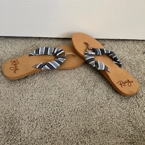 Roxy Sandals